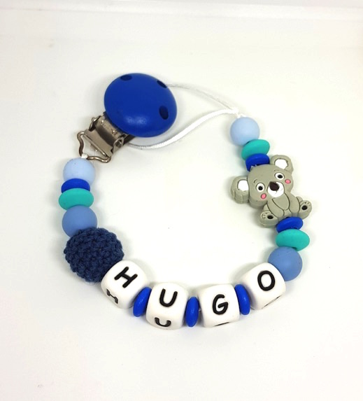 Attache sucette koala turquoise bleu Hugo prénom