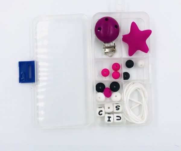 kit-attache-tetine-etoile-fuschia-a-fabriquer-soi-meme